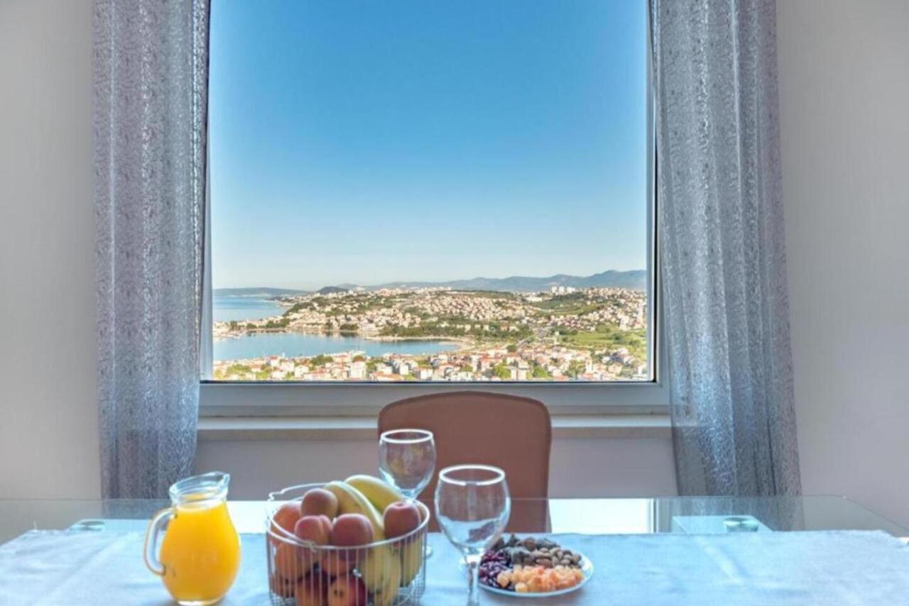 Cartolina Di Mare Apartment Podstrana Ngoại thất bức ảnh