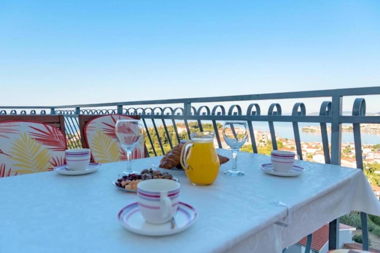 Cartolina Di Mare Apartment Podstrana Ngoại thất bức ảnh