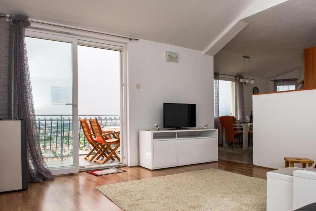 Cartolina Di Mare Apartment Podstrana Ngoại thất bức ảnh