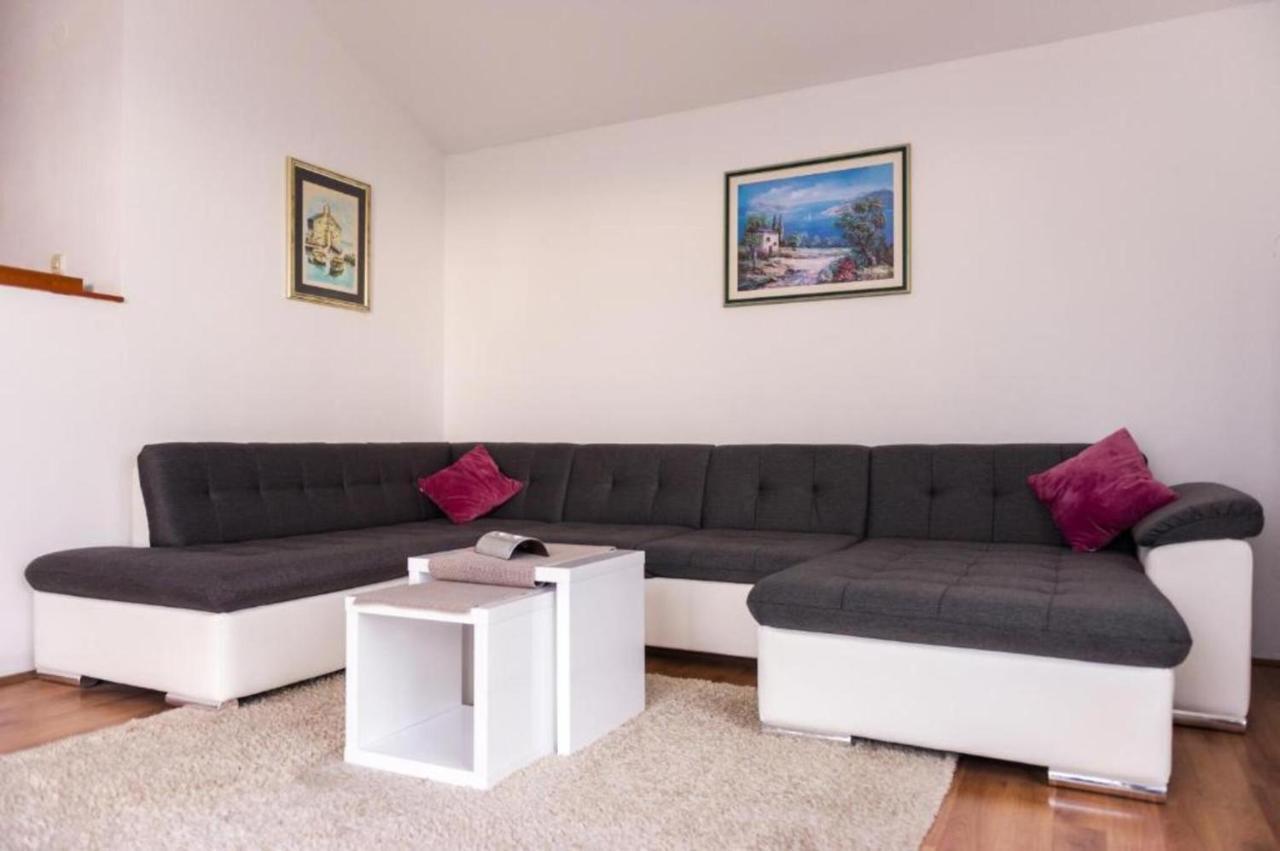 Cartolina Di Mare Apartment Podstrana Ngoại thất bức ảnh